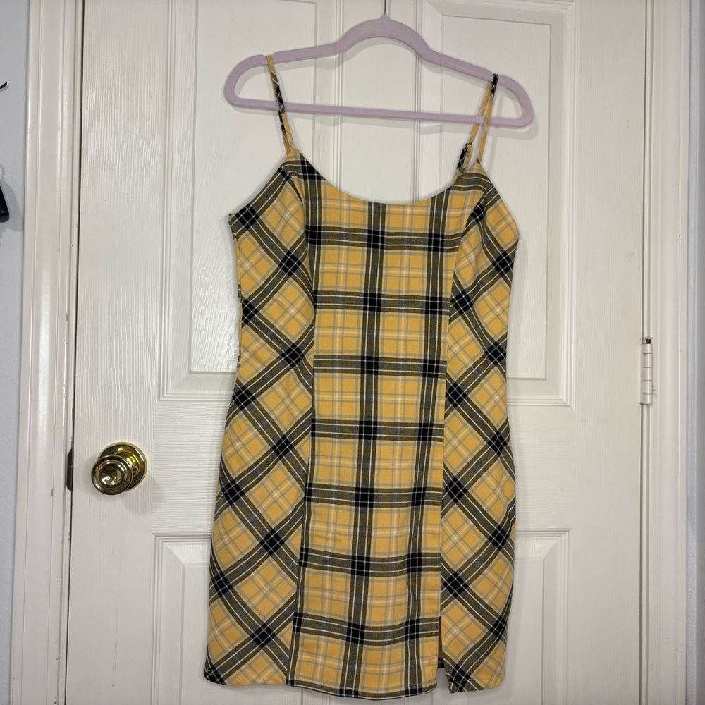 Forever 21 Yellow and Black Plaid Mini Dress